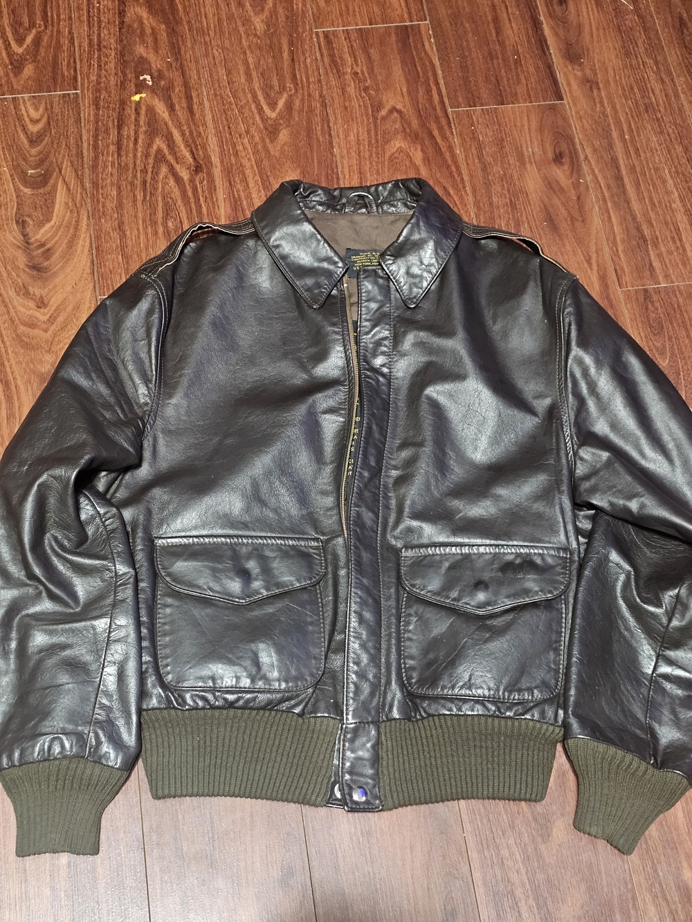 Vtg Avirex Brown Leather Bomber Jacket with Olive Ribbed Hem Sz 44 (L)